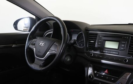 Hyundai Elantra VI рестайлинг, 2017 год, 1 499 000 рублей, 9 фотография