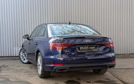 Audi A4, 2019 год, 2 450 000 рублей, 7 фотография