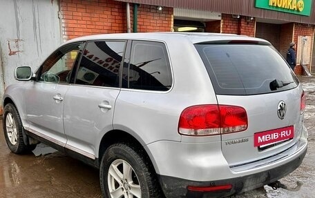 Volkswagen Touareg III, 2005 год, 950 000 рублей, 2 фотография