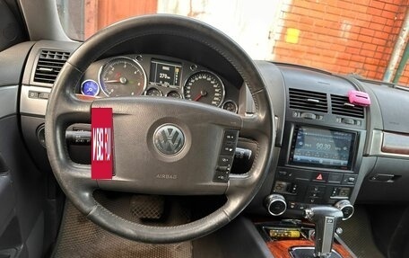 Volkswagen Touareg III, 2005 год, 950 000 рублей, 8 фотография