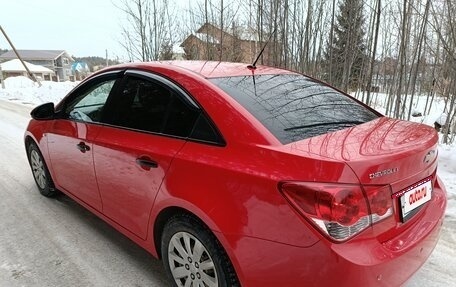 Chevrolet Cruze II, 2009 год, 760 000 рублей, 13 фотография