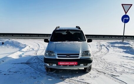 Chevrolet Niva I рестайлинг, 2005 год, 260 000 рублей, 3 фотография