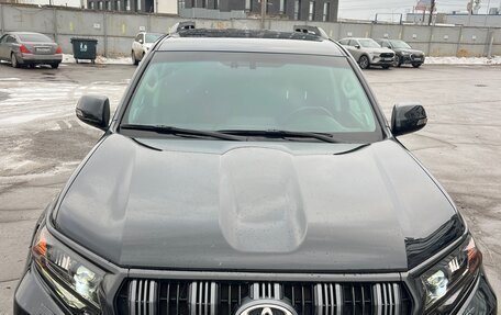 Toyota Land Cruiser Prado 150 рестайлинг 2, 2018 год, 5 300 000 рублей, 11 фотография