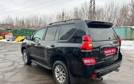 Toyota Land Cruiser Prado 150 рестайлинг 2, 2018 год, 5 300 000 рублей, 4 фотография