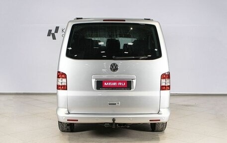 Volkswagen Caravelle T5, 2008 год, 1 620 000 рублей, 11 фотография