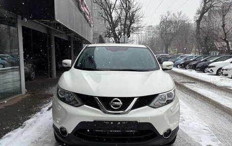 Nissan Qashqai, 2015 год, 1 750 000 рублей, 2 фотография