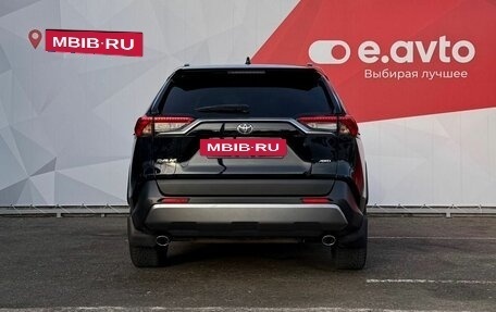 Toyota RAV4, 2021 год, 3 470 000 рублей, 5 фотография