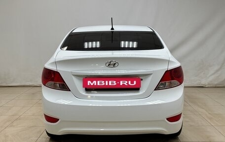 Hyundai Solaris II рестайлинг, 2013 год, 740 000 рублей, 5 фотография