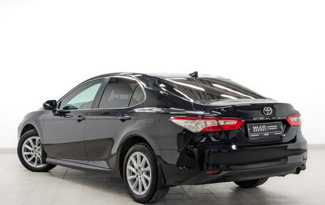 Toyota Camry, 2021 год, 2 700 000 рублей, 7 фотография