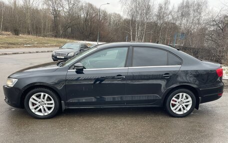 Volkswagen Jetta VI, 2013 год, 1 270 000 рублей, 4 фотография