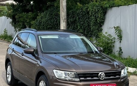 Volkswagen Tiguan II, 2018 год, 2 400 000 рублей, 9 фотография