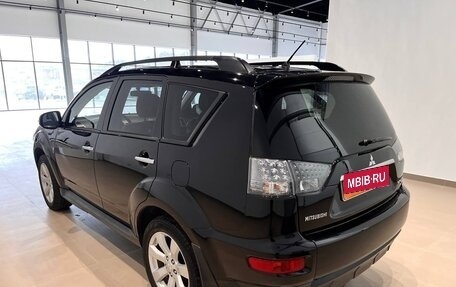 Mitsubishi Outlander III рестайлинг 3, 2011 год, 1 360 000 рублей, 7 фотография