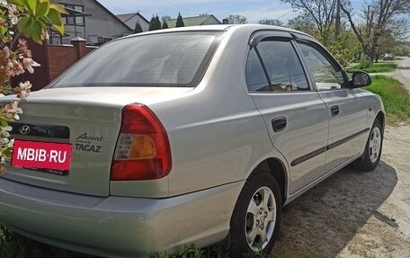 Hyundai Accent II, 2009 год, 600 000 рублей, 2 фотография