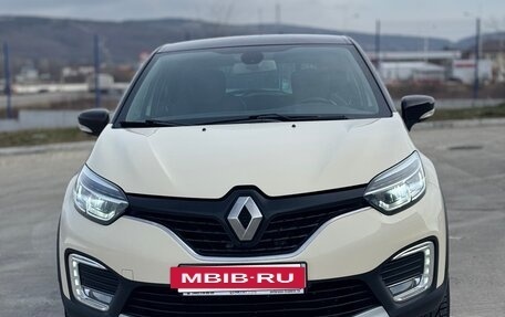 Renault Kaptur I рестайлинг, 2017 год, 1 550 000 рублей, 2 фотография