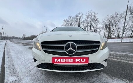 Mercedes-Benz A-Класс, 2013 год, 1 550 000 рублей, 2 фотография