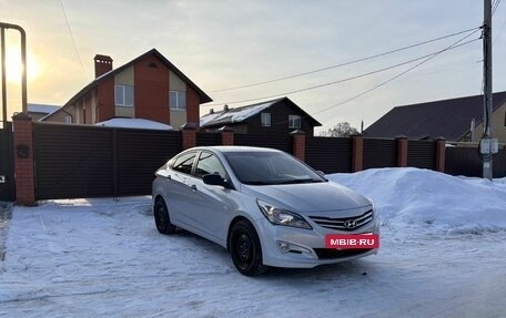 Hyundai Solaris II рестайлинг, 2015 год, 818 000 рублей, 4 фотография