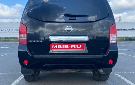 Nissan Pathfinder, 2011 год, 1 800 000 рублей, 6 фотография