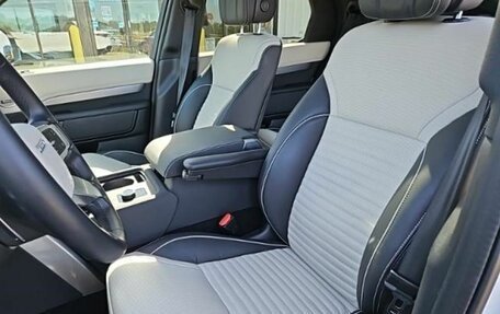 Land Rover Discovery IV, 2024 год, 10 499 000 рублей, 31 фотография