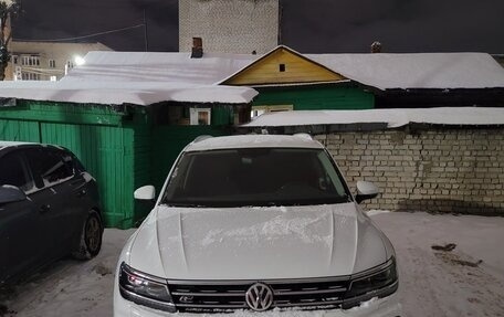 Volkswagen Tiguan II, 2017 год, 3 490 000 рублей, 8 фотография