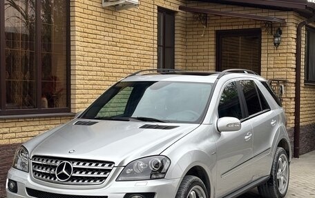 Mercedes-Benz M-Класс, 2008 год, 1 680 000 рублей, 2 фотография