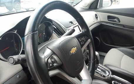 Chevrolet Cruze II, 2013 год, 725 000 рублей, 11 фотография