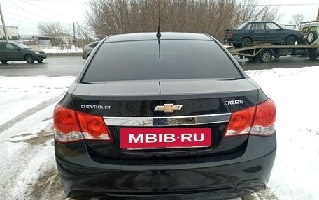 Chevrolet Cruze II, 2013 год, 725 000 рублей, 4 фотография