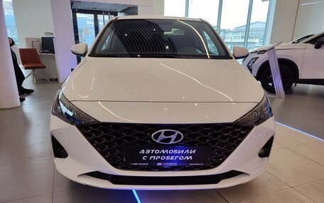 Hyundai Solaris II рестайлинг, 2021 год, 1 806 000 рублей, 3 фотография