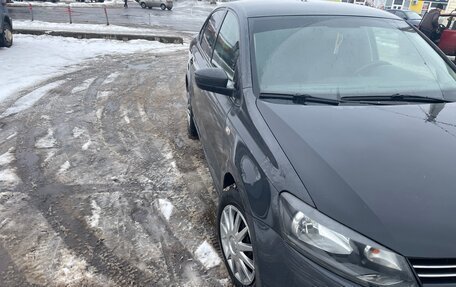 Volkswagen Polo VI (EU Market), 2013 год, 700 000 рублей, 2 фотография