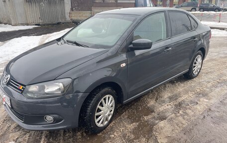 Volkswagen Polo VI (EU Market), 2013 год, 700 000 рублей, 4 фотография