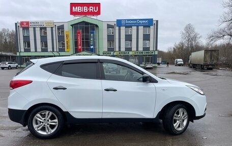 Hyundai ix35 I рестайлинг, 2010 год, 1 100 000 рублей, 6 фотография