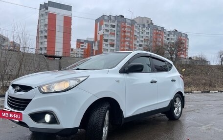 Hyundai ix35 I рестайлинг, 2010 год, 1 100 000 рублей, 2 фотография