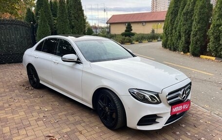 Mercedes-Benz E-Класс, 2018 год, 3 950 000 рублей, 9 фотография