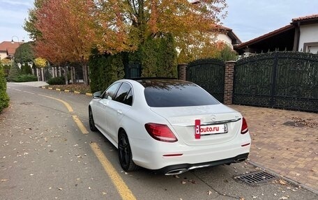 Mercedes-Benz E-Класс, 2018 год, 3 950 000 рублей, 27 фотография