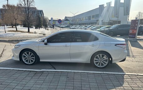 Toyota Camry, 2018 год, 3 100 000 рублей, 5 фотография