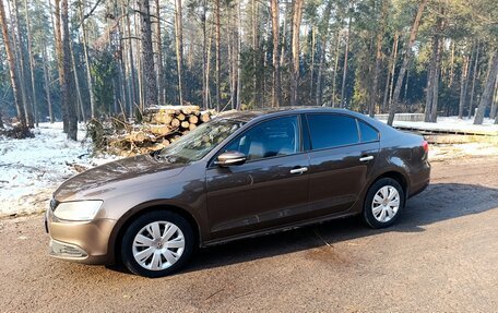 Volkswagen Jetta VI, 2011 год, 990 000 рублей, 3 фотография