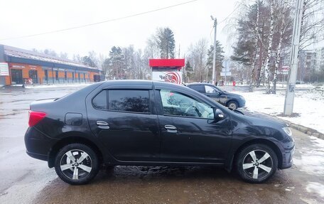 Renault Logan II, 2015 год, 700 000 рублей, 3 фотография