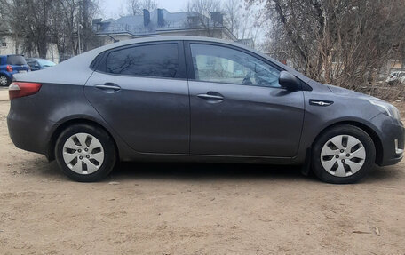 KIA Rio III рестайлинг, 2013 год, 870 000 рублей, 3 фотография