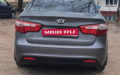 KIA Rio III рестайлинг, 2013 год, 870 000 рублей, 5 фотография