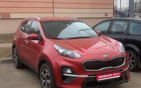 KIA Sportage IV рестайлинг, 2020 год, 2 400 000 рублей, 9 фотография