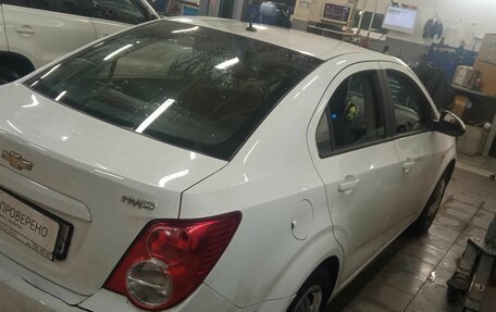 Chevrolet Aveo III, 2014 год, 740 000 рублей, 3 фотография