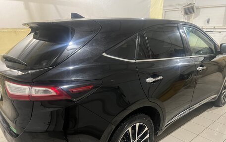 Toyota Harrier, 2019 год, 3 100 000 рублей, 5 фотография