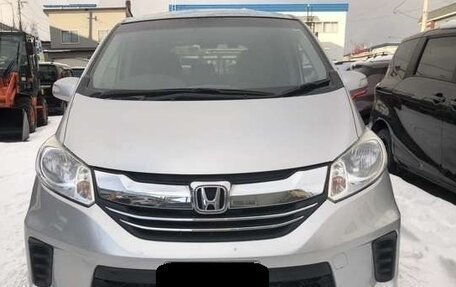 Honda Freed I, 2016 год, 1 283 500 рублей, 2 фотография