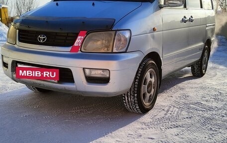 Toyota Lite Ace IV, 2001 год, 700 000 рублей, 8 фотография