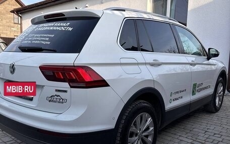 Volkswagen Tiguan II, 2018 год, 2 500 000 рублей, 4 фотография