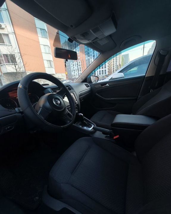 Volkswagen Jetta VI, 2014 год, 819 999 рублей, 16 фотография