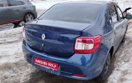 Renault Logan II, 2018 год, 860 000 рублей, 1 фотография