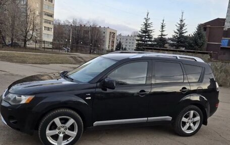 Mitsubishi Outlander III рестайлинг 3, 2008 год, 999 000 рублей, 8 фотография