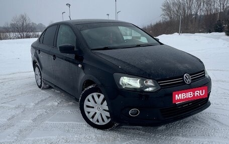 Volkswagen Polo VI (EU Market), 2013 год, 865 000 рублей, 4 фотография