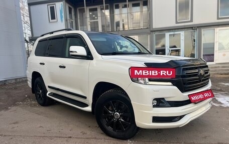 Toyota Land Cruiser 200, 2016 год, 6 350 000 рублей, 6 фотография