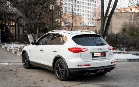 Infiniti QX50 I рестайлинг, 2014 год, 1 900 000 рублей, 8 фотография